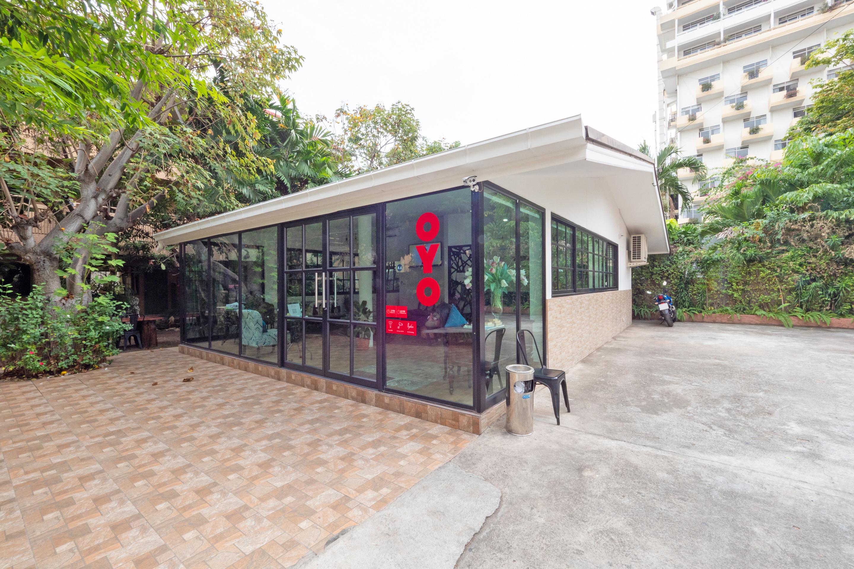 The One Sabai Living Pattaya Hotell Exteriör bild